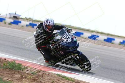 media/Apr-30-2023-CRA (Sun) [[020fcf5d43]]/Race 14-400 Expert-Amateur Superbike/